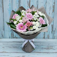 Букет цветов из:  Герберы, Альстромерии и Хризантемы в Зубовой Поляне