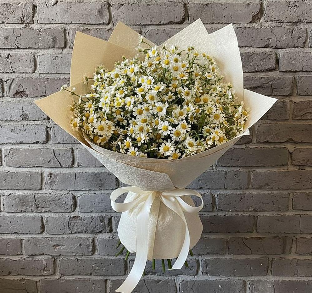 Букет цветов из: Ромашки в Зубовой Поляне