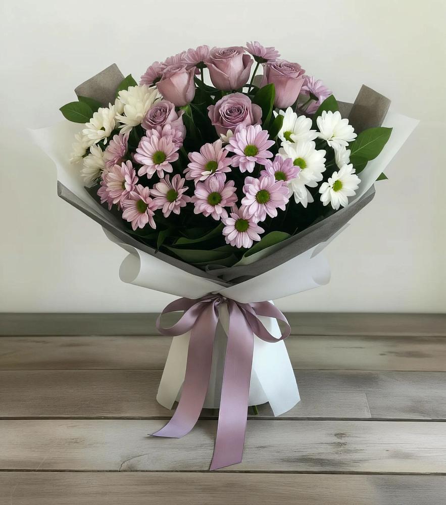 Букет цветов из: Хризантемы и Розы в Зубовой Поляне