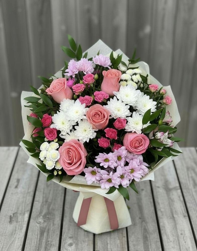 Букет цветов из: Альстромерии, Гвоздики, Розы и Хризантемы в Зубовой Поляне