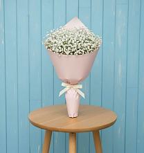 Букет цветов из:  Гипсофила в Зубовой Поляне