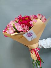 Букет цветов из:  Альстромерии в Зубовой Поляне