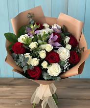 Букет цветов из:  Розы и Альстромерии #REPLACE_PRED# Зубовой Поляне