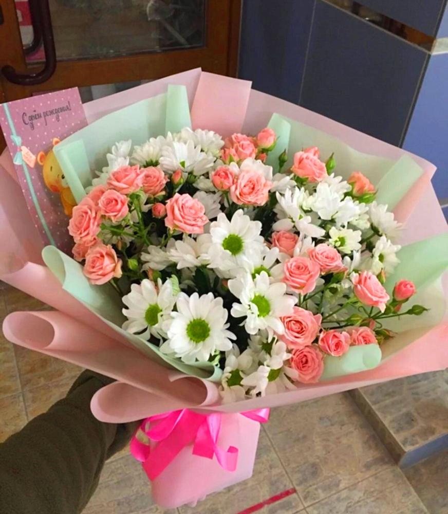 Букет цветов из: Розы и Хризантемы в Зубовой Поляне