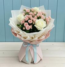 Букет цветов из:  Розы #REPLACE_PRED# Зубовой Поляне