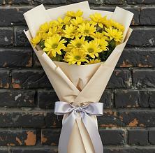 Букет цветов из:  Хризантемы в Зубовой Поляне