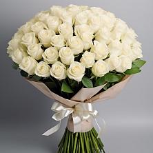 Букет 101 беля роза Белоснежка в Зубовой Поляне