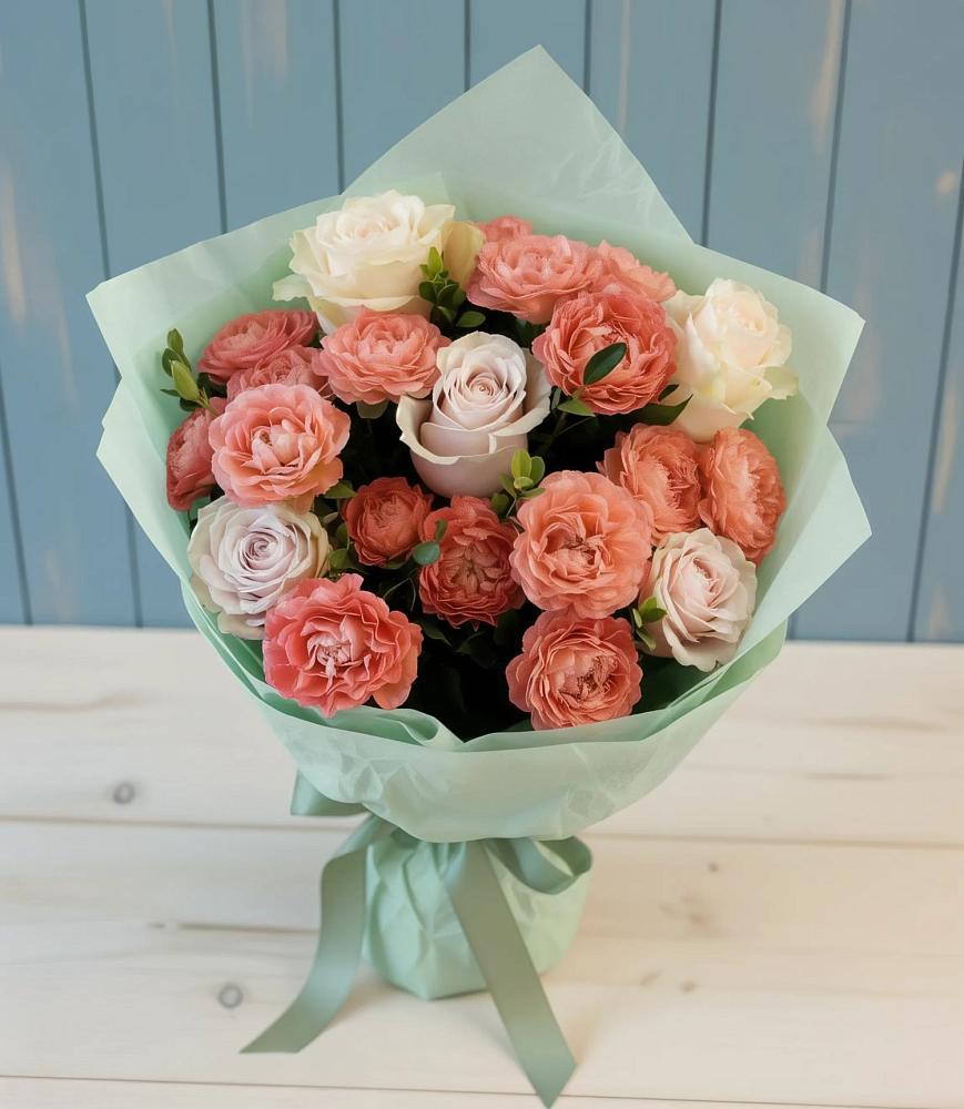 Букет цветов из: Розы в Зубовой Поляне