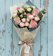 Букет цветов из:  Розы в Зубовой Поляне