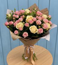 Букет цветов из:  Розы в Зубовой Поляне
