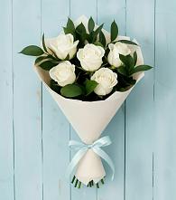 Букет цветов из:  Розы в Зубовой Поляне