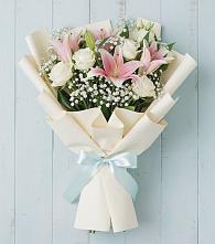 Букет цветов из:  Лилии в Зубовой Поляне