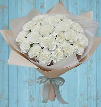 Букет цветов из:  Гвоздики в Зубовой Поляне