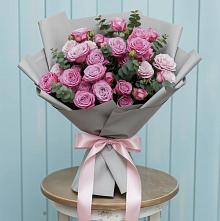 Букет цветов из:  Розы #REPLACE_PRED# Зубовой Поляне